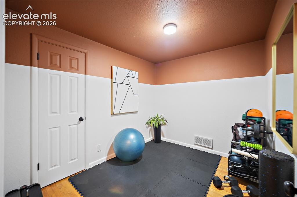 2311 Robin Drive Colorado Springs CO 80909