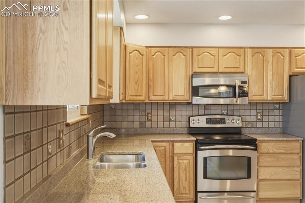 12720 Mesa View Road Larkspur CO 80118