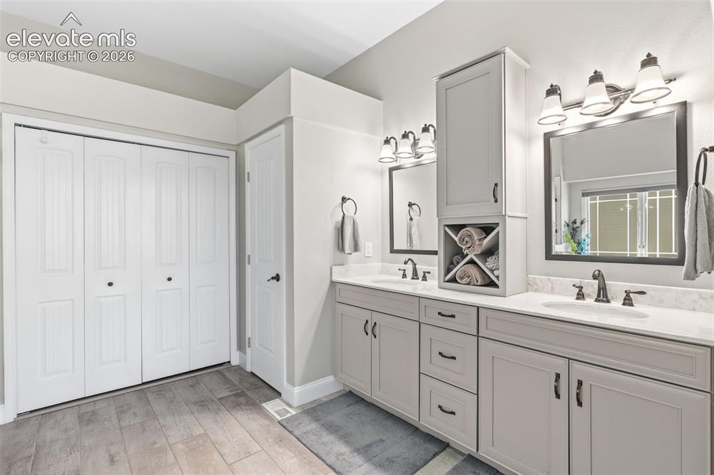 8925 Edgefield Drive Colorado Springs CO 80920