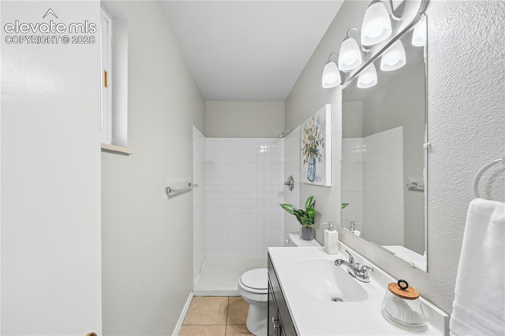 1026 Drury Lane Colorado Springs CO 80911