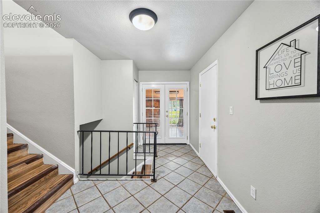 1026 Drury Lane Colorado Springs CO 80911
