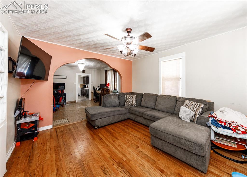 2010 E Routt Avenue Pueblo CO 81004