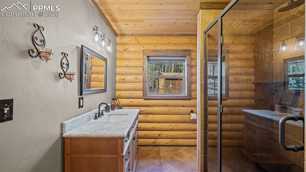 1253 E Bison Creek Trail Divide CO 80814