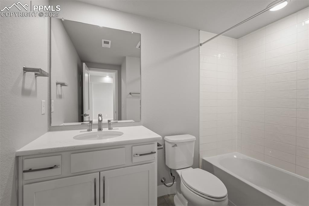 4585 Peak Crest View Colorado Springs CO 80918