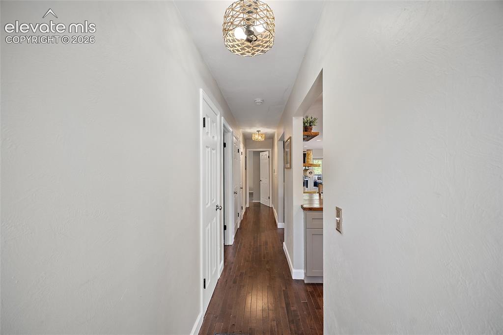 208 Oak Place Manitou Springs CO 80829
