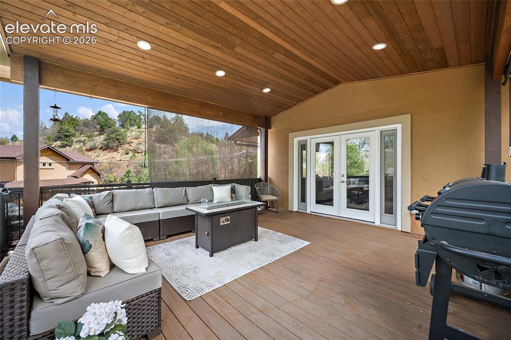 208 Oak Place Manitou Springs CO 80829
