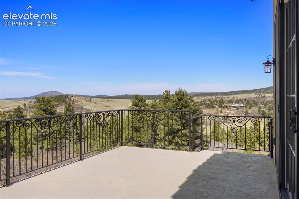2869 Valley Park Drive Larkspur CO 80118