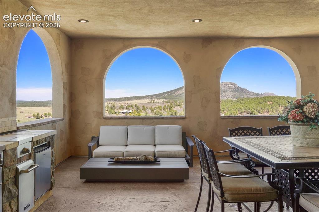 2869 Valley Park Drive Larkspur CO 80118