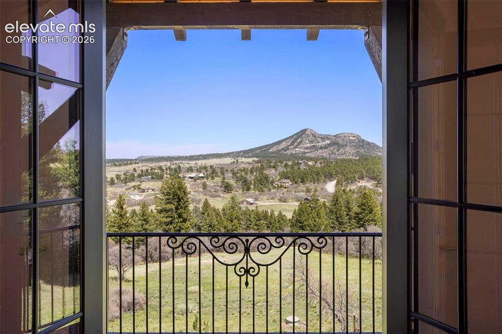 2869 Valley Park Drive Larkspur CO 80118