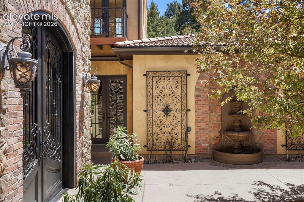 2869 Valley Park Drive Larkspur CO 80118
