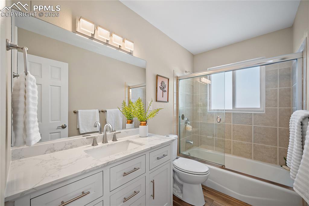 702 Paradise Lane Colorado Springs CO 80904