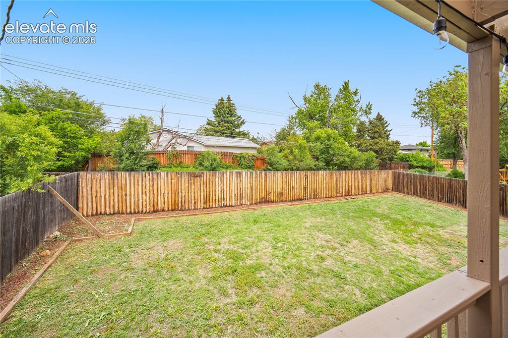 702 Paradise Lane Colorado Springs CO 80904
