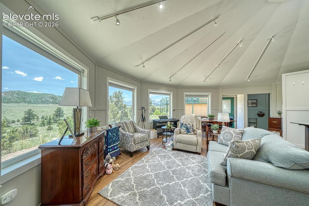 895 Acorn Road Cotopaxi CO 81223