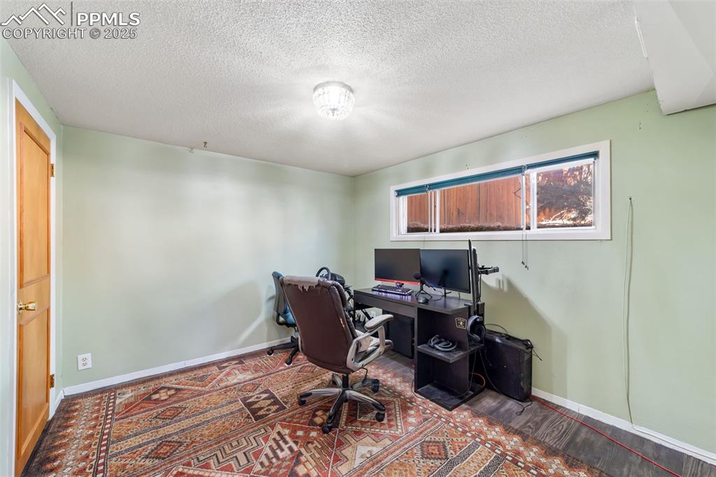2302 Kent Lane Colorado Springs CO 80909