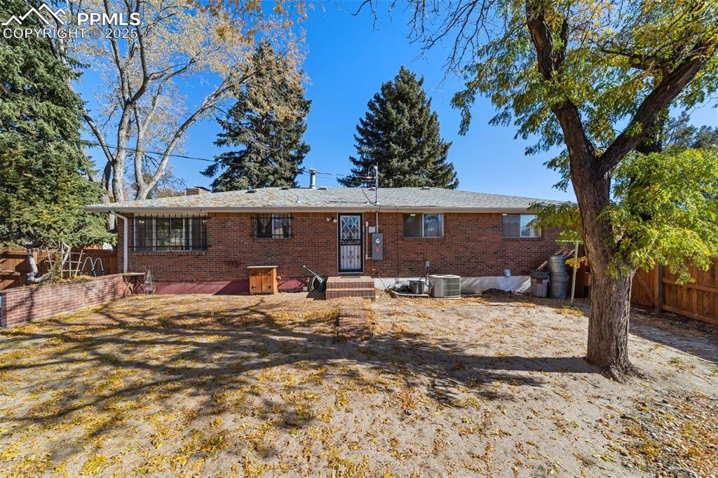 2302 Kent Lane Colorado Springs CO 80909