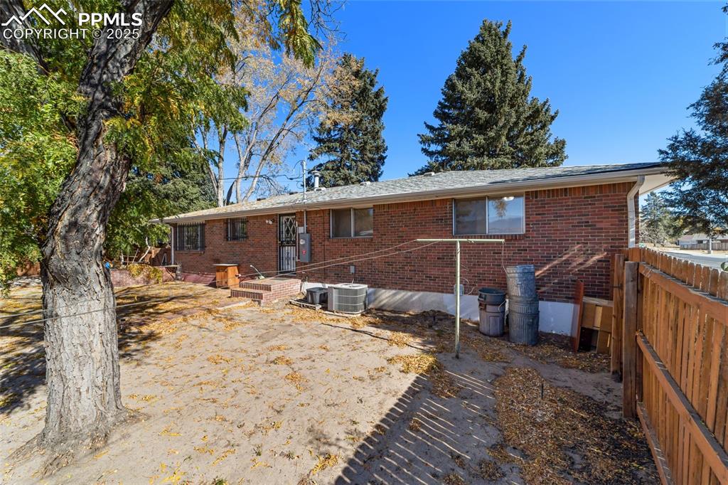 2302 Kent Lane Colorado Springs CO 80909