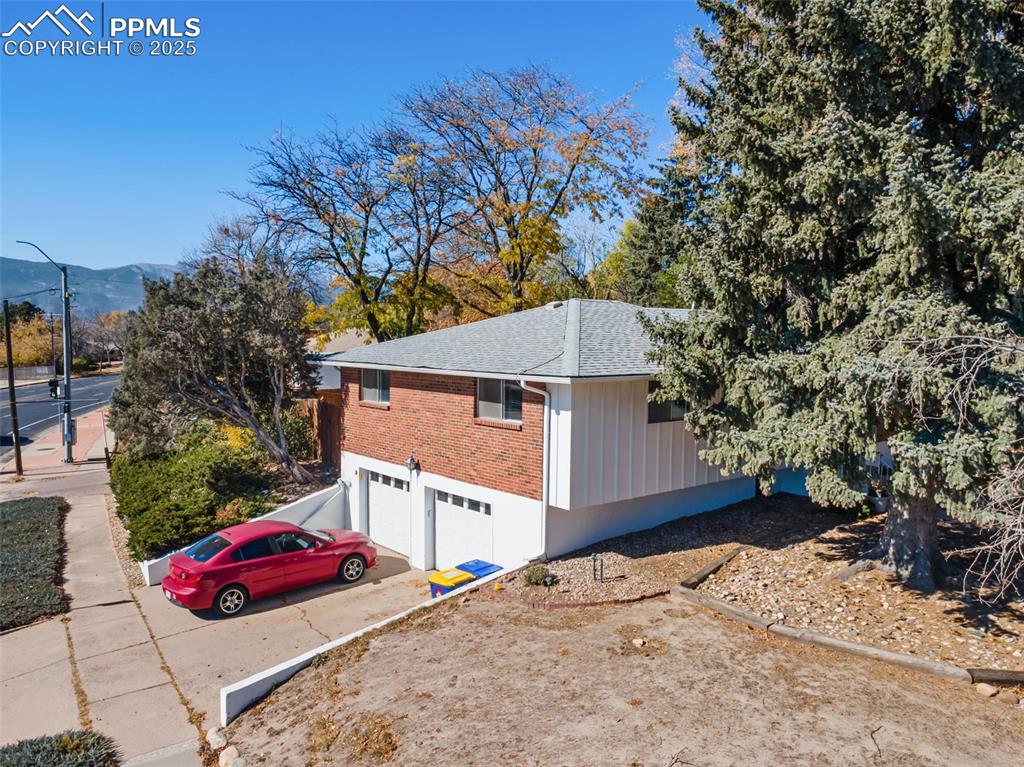 2302 Kent Lane Colorado Springs CO 80909