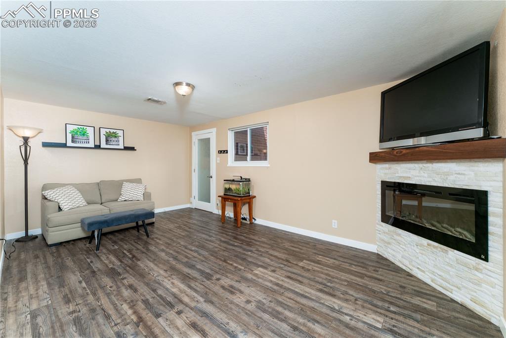 921 Valley Road Colorado Springs CO 80904
