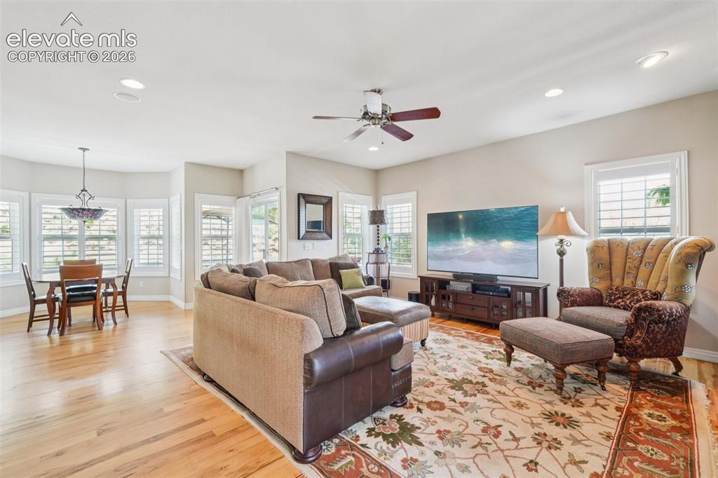 7014 Nautique Circle Larkspur CO 80118