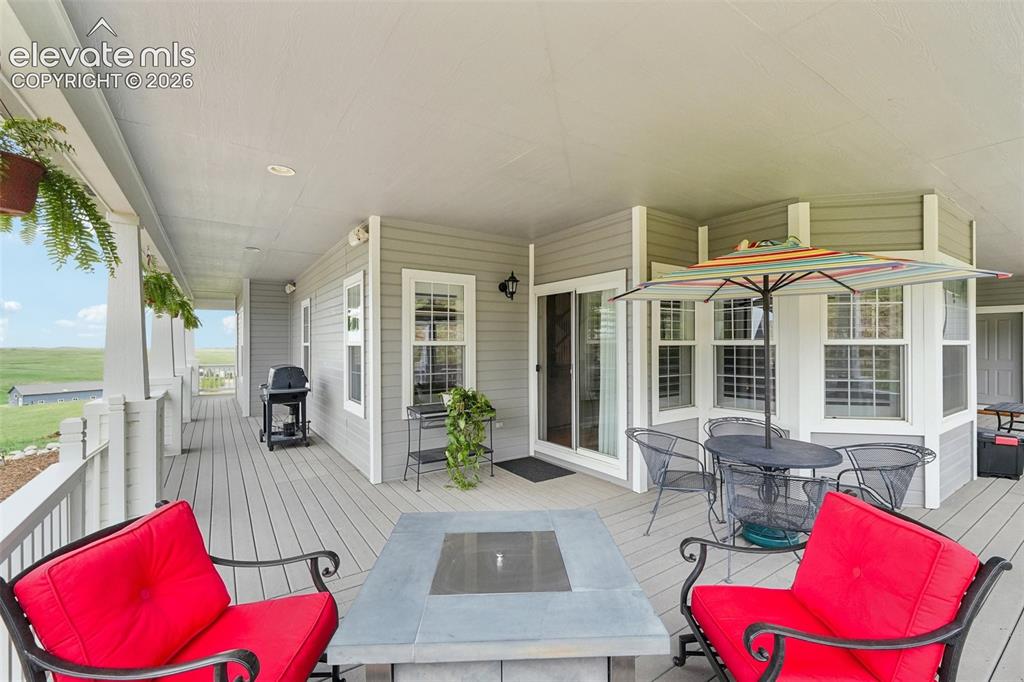 7014 Nautique Circle Larkspur CO 80118