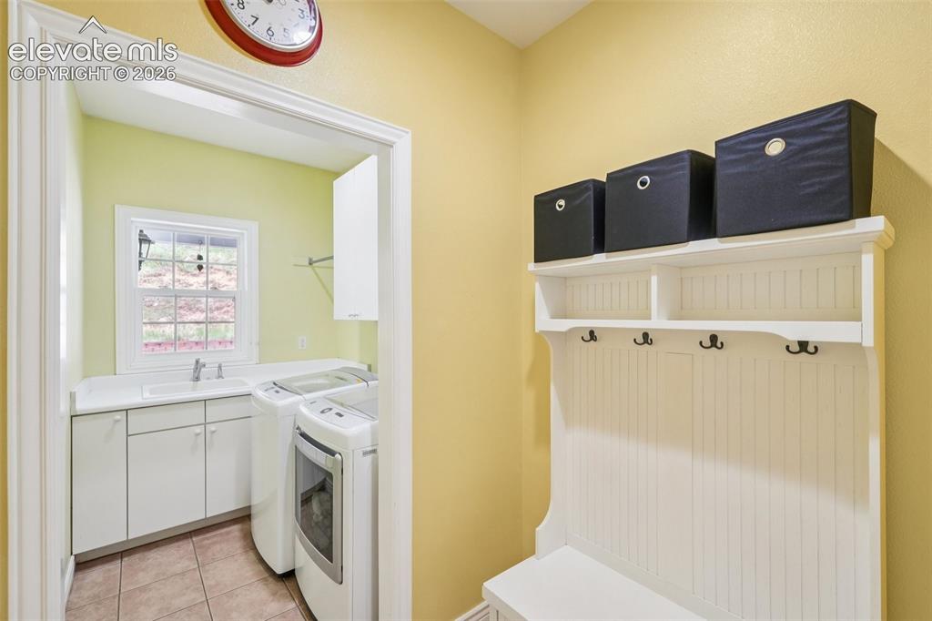 7014 Nautique Circle Larkspur CO 80118
