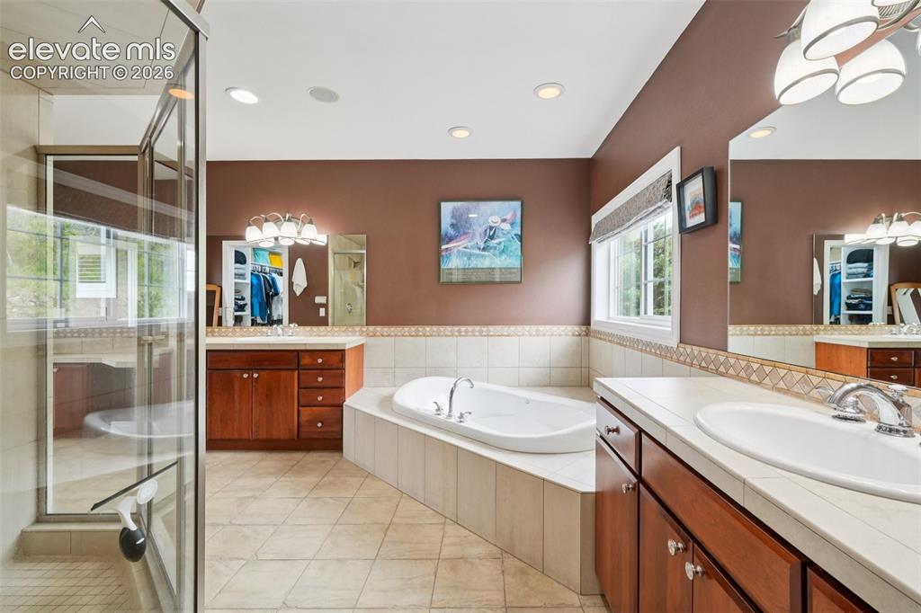 7014 Nautique Circle Larkspur CO 80118