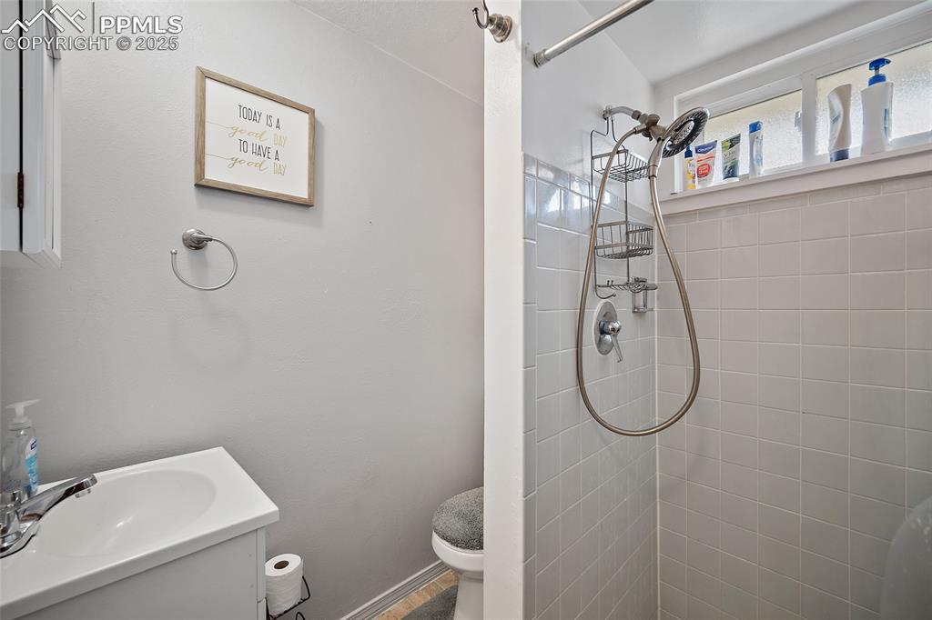 1921 Wooten Road Colorado Springs CO 80915