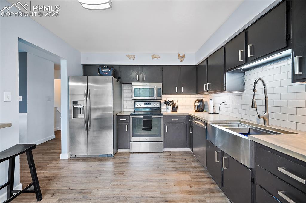 1921 Wooten Road Colorado Springs CO 80915