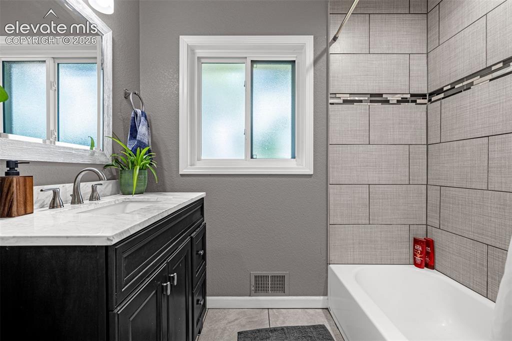 1424 Bellaire Drive Colorado Springs CO 80909