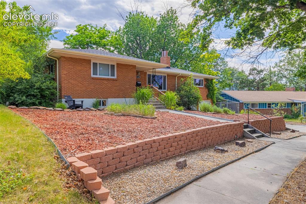 1424 Bellaire Drive Colorado Springs CO 80909