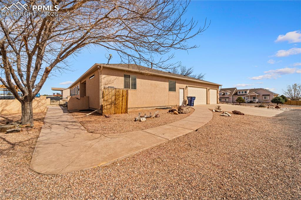 1225 N Parkridge Drive Pueblo CO 81007