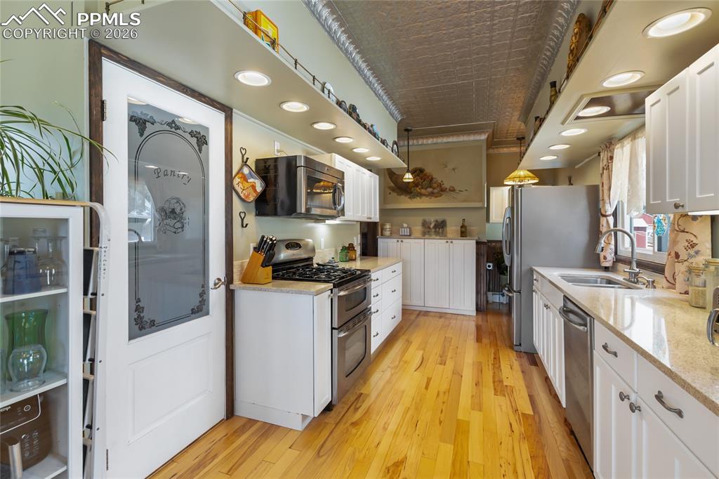 410 Lee Avenue Victor CO 80860