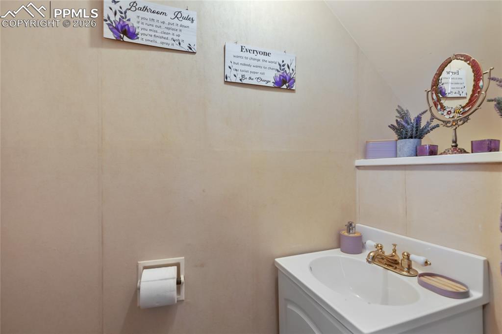 410 Lee Avenue Victor CO 80860