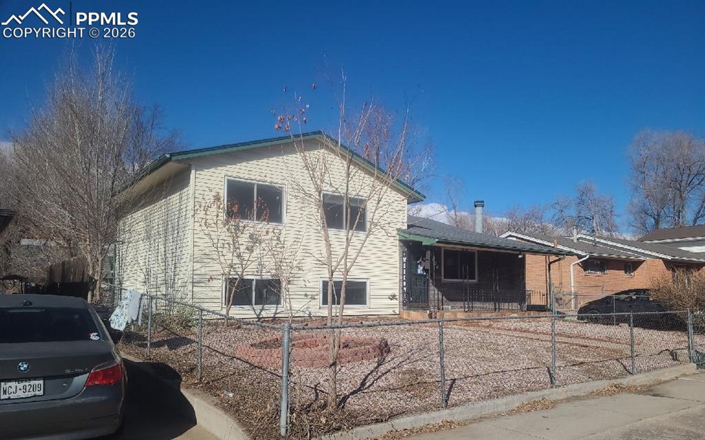 624 Bryce Drive Colorado Springs CO 80910