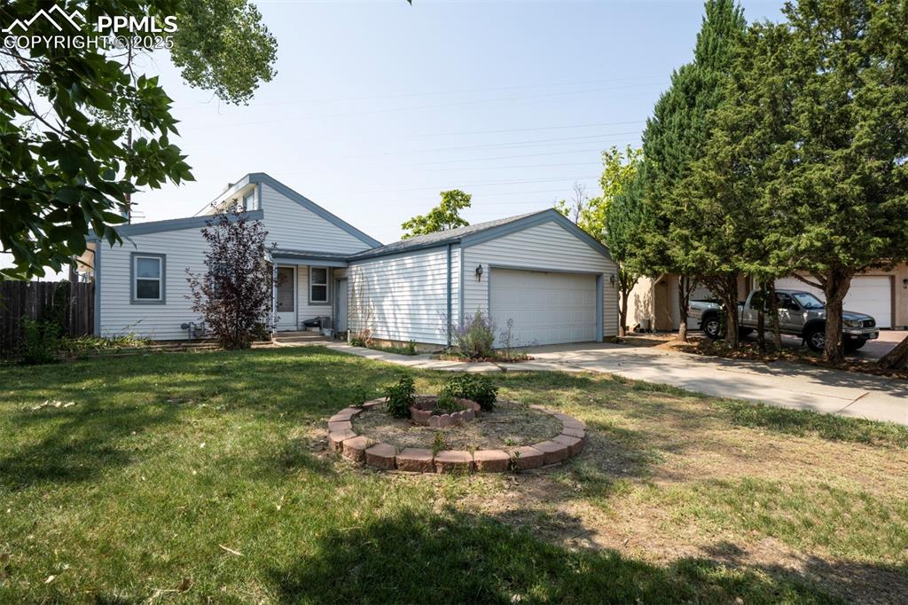 14 Crested Hill Court Pueblo CO 81008
