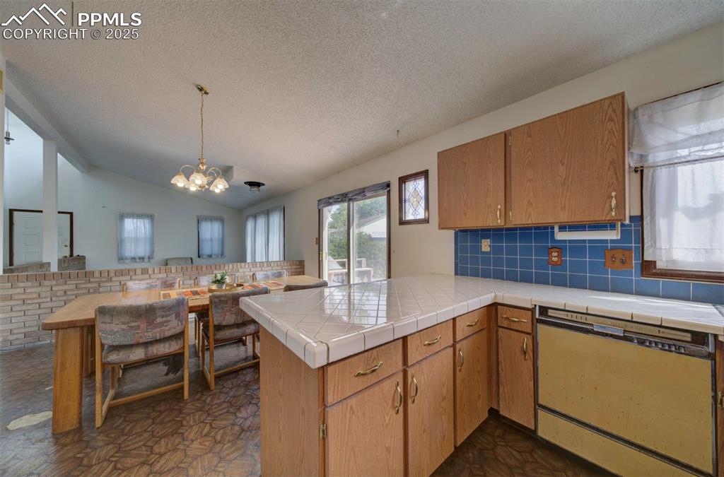 14 Crested Hill Court Pueblo CO 81008