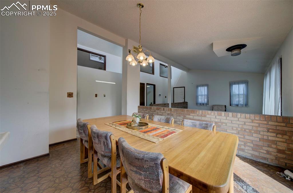 14 Crested Hill Court Pueblo CO 81008