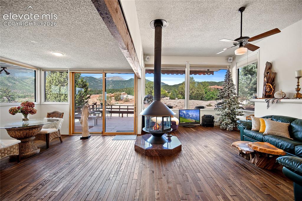 133 Via Vallecito Manitou Springs CO 80829