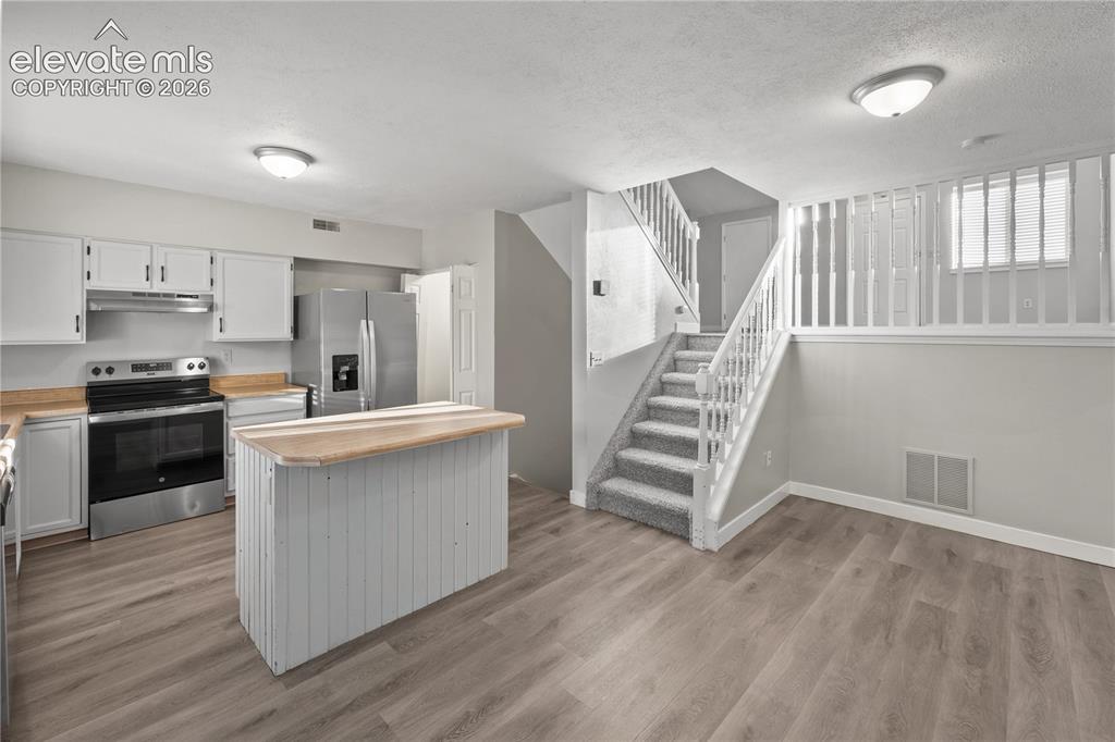 2435 Shawnee Drive Colorado Springs CO 80915