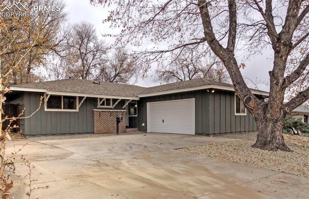613 Zion Drive Colorado Springs CO 80910