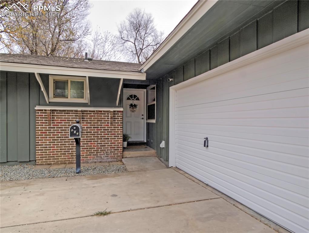 613 Zion Drive Colorado Springs CO 80910