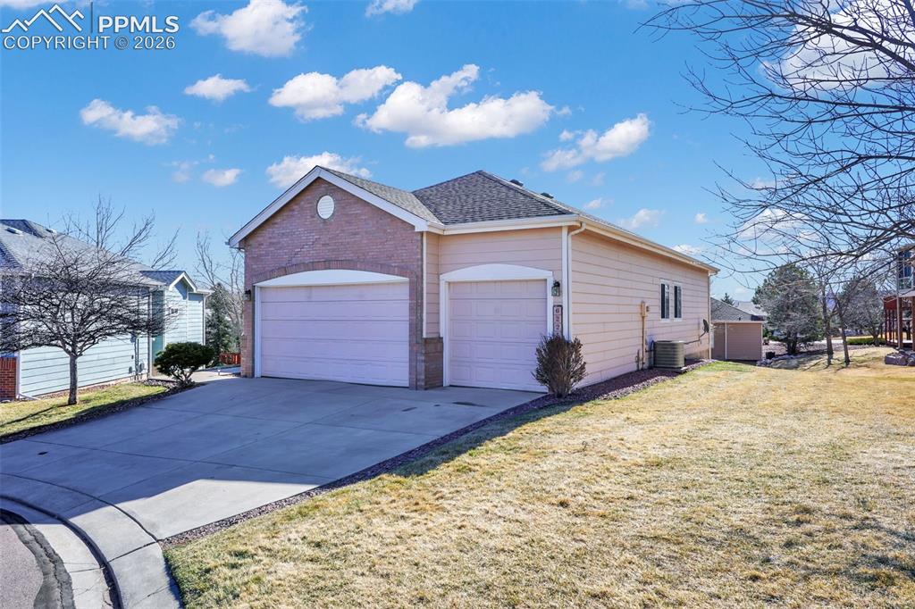 6225 Fencerail Heights Colorado Springs CO 80919