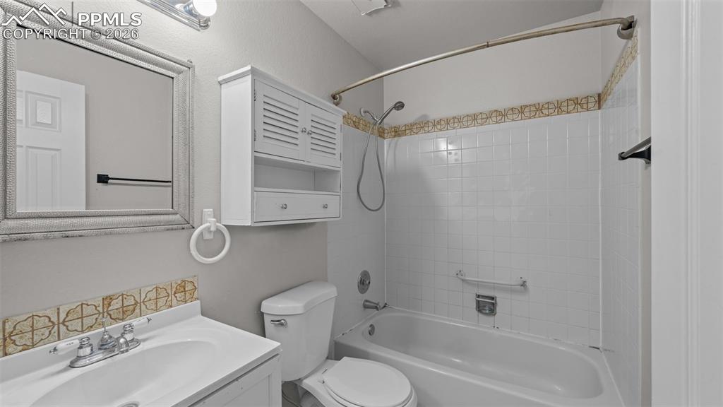 2515 Plymouth Drive Colorado Springs CO 80916