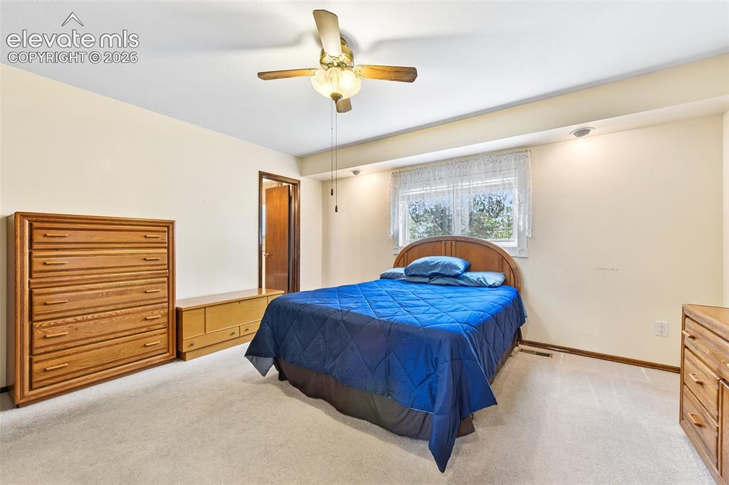 3711 Lander Lane Colorado Springs CO 80909