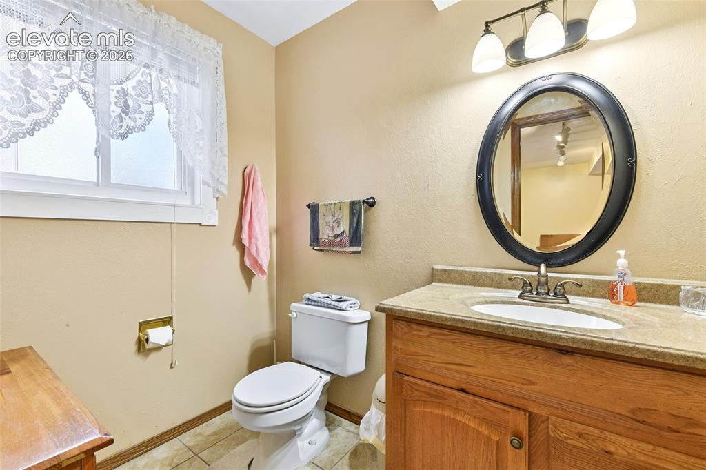 3711 Lander Lane Colorado Springs CO 80909
