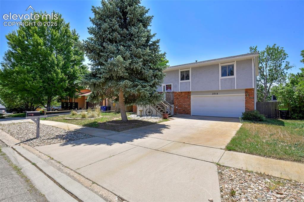 3711 Lander Lane Colorado Springs CO 80909