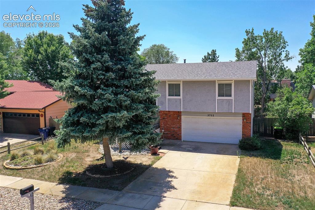 3711 Lander Lane Colorado Springs CO 80909