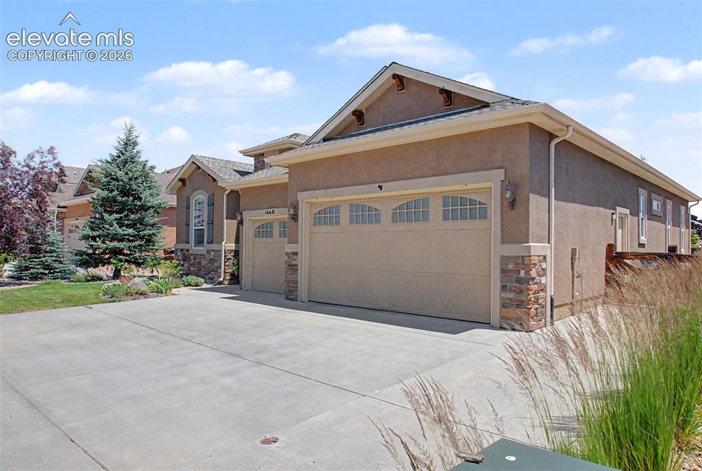 16681 Curled Oak Drive Monument CO 80132