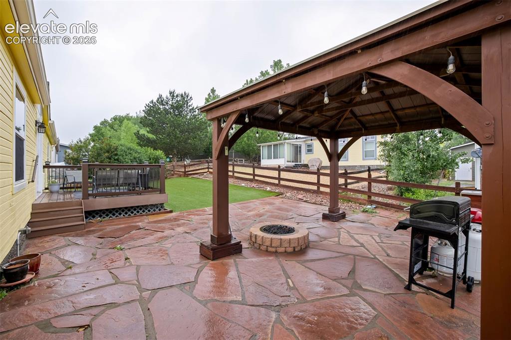 7647 Whiptail Point Colorado Springs CO 80922