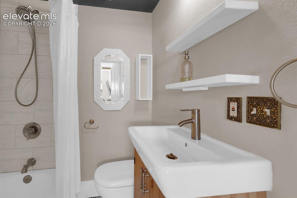 314 E Columbia Street Colorado Springs CO 80907